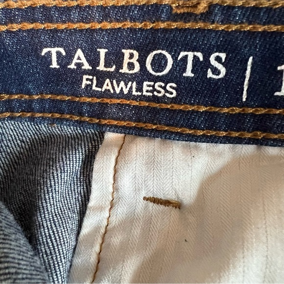 Talbots Flawless Womens High Rise Wide Leg Crop Jeans Sz 12 Curvy Med Wash Denim - Picture 8 of 9